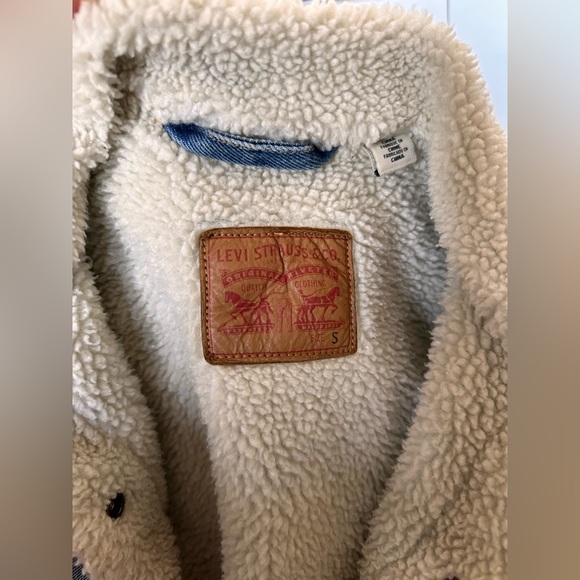 Levi’s Sherpa Trucker Jean Jacket • sz Small • LIKE NEW - Picture 6 of 7